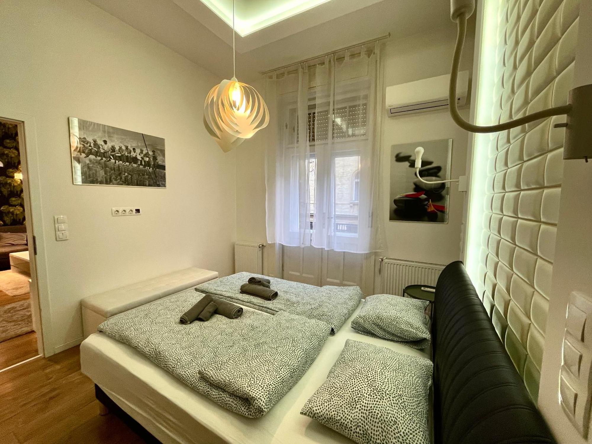 Daisy Apartments In The Inner City Budapest Extérieur photo