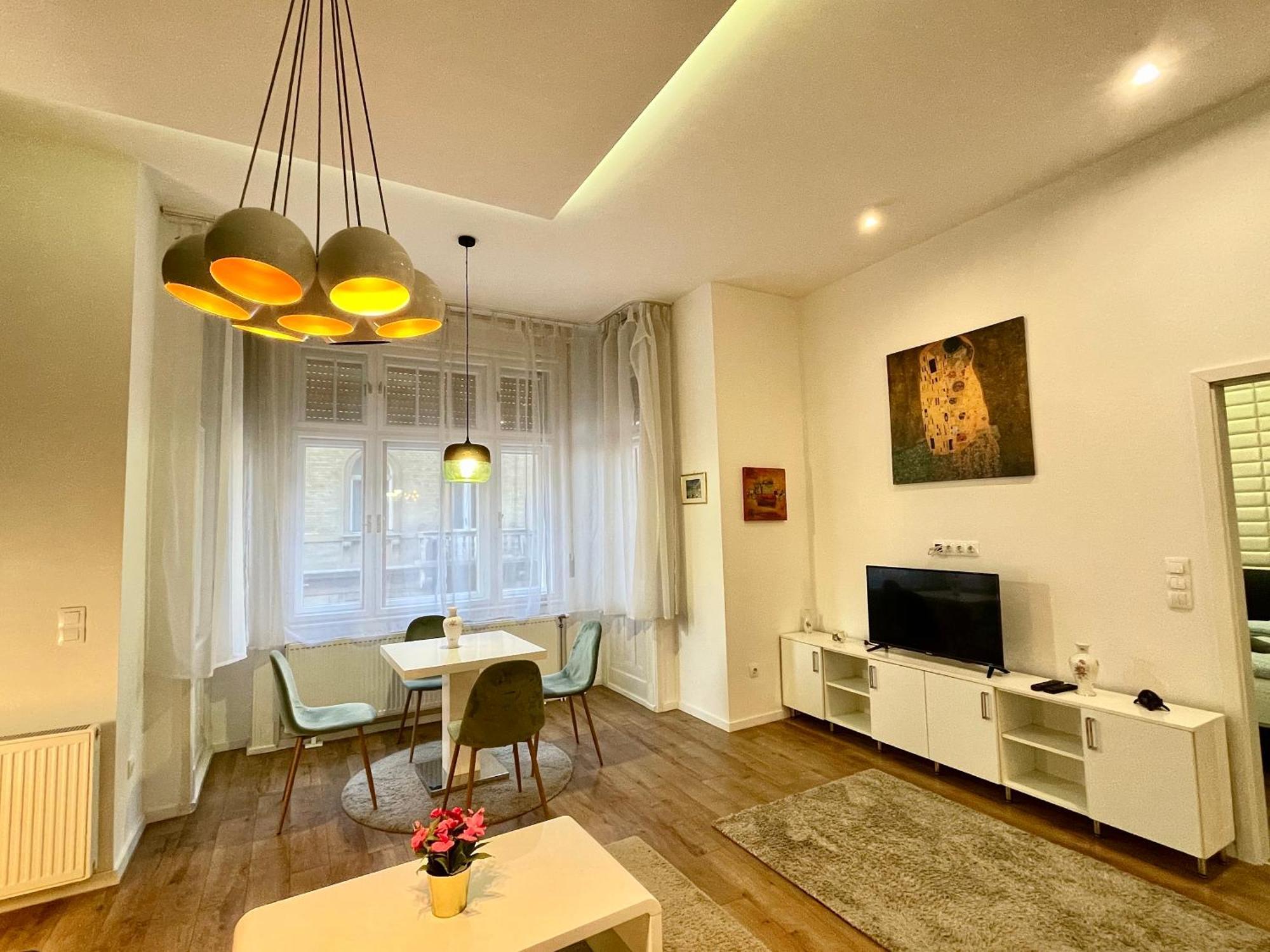 Daisy Apartments In The Inner City Budapest Extérieur photo