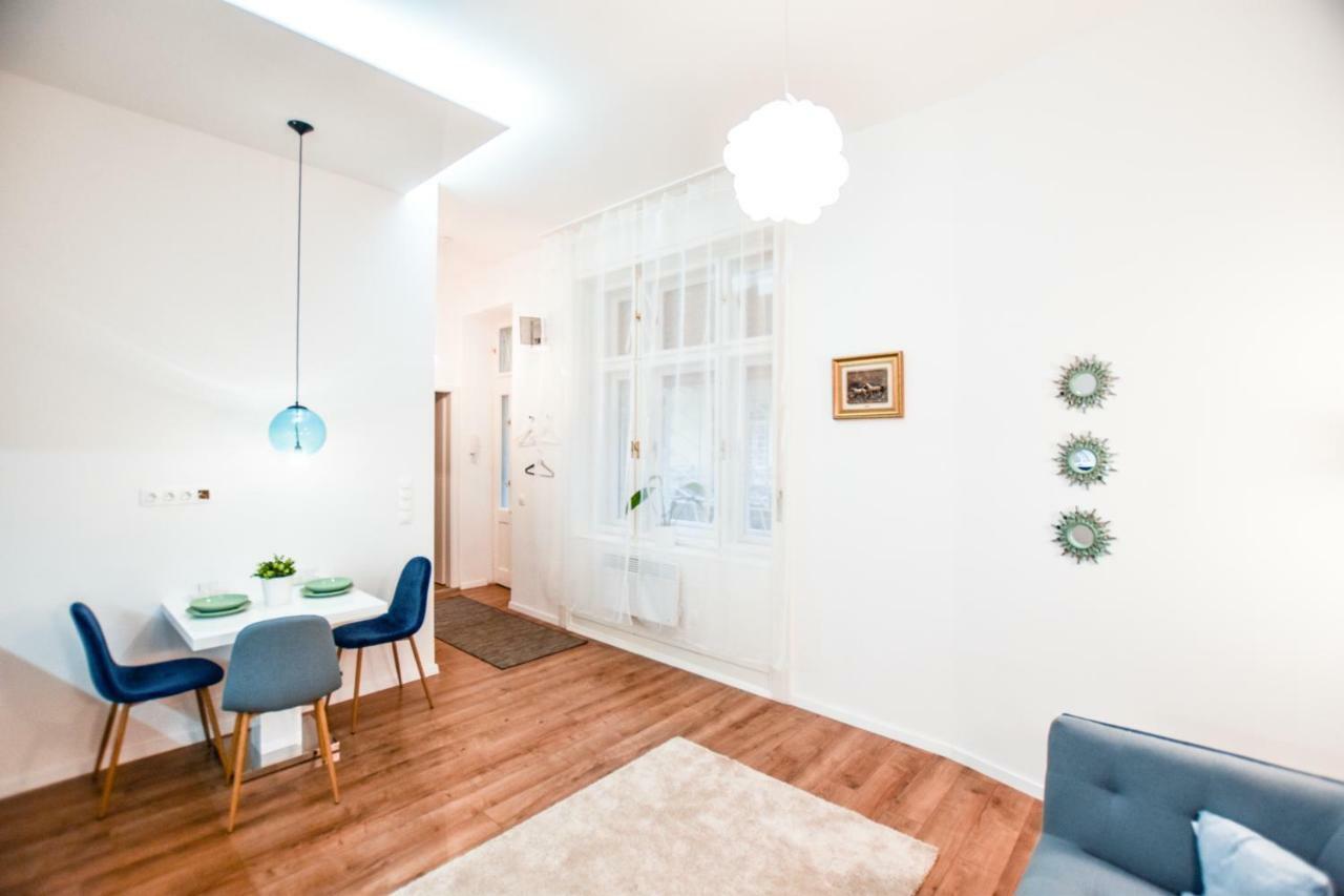 Daisy Apartments In The Inner City Budapest Extérieur photo